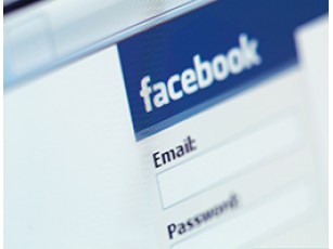Зловмисники розмістили в інтернеті зламану базу Facebook