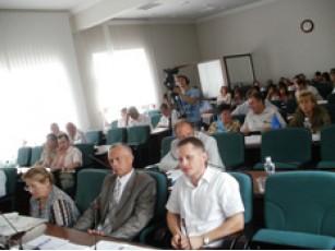 Луцькі депутати не дали списати медичне обладнання