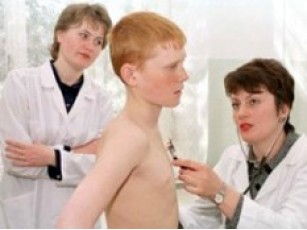 В Україні запровадять глибокий медпрофогляд школярів?