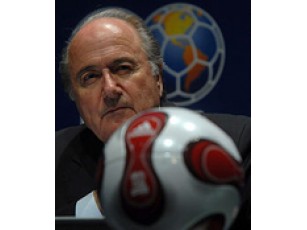 Нововведення від FIFA: Трансфери футболістів реєструватимуть в інтернеті
