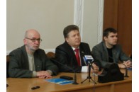Волинський губернатор і Партія регіонів не дотримуються законів?