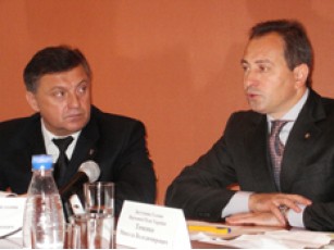 Томенко вважає, що Луцьк може переплюнути Київ по політичній рекламі