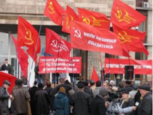 У Донецьку відбувається мітинг проти тиску з боку Партії регіонів