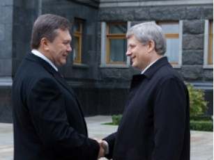 Янукович прийняв прем\'єр-міністра Канади