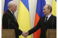 Азаров обіцяє Путіну накрити стіл після перегляду газових контрактів