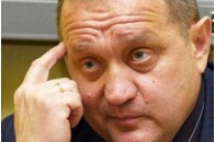 Гримчак не зніматиме побої, хоча у нього досі болить рука 