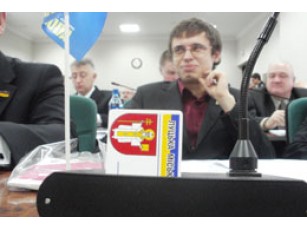 Депутатів Луцької міськради вчили користуватися картками