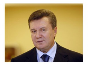Янукович пропонує зберегти чинну спрощену систему оподаткування