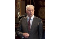 Азарова обсвистали на концерті оперної співачки