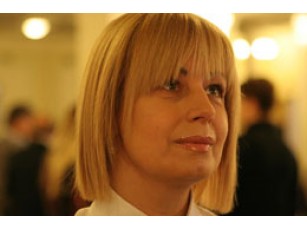 Янукович не привітає Україну з Новим роком, доки не піде сніг