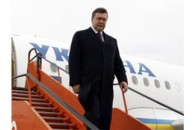 Янукович прилетів до Москви