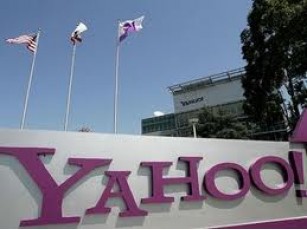 Збій у пошуку Yahoo показав порнокартинки