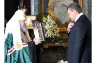 Регіонали пропонують починати засідання ВР з молитви