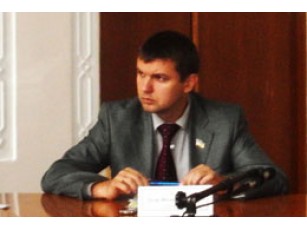 У виконкомі досі вакантні місця