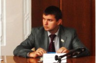 У виконкомі досі вакантні місця