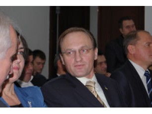 «На килимок» до Романюка тільки через підпис Байцима