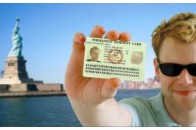 Шахраї масово надсилають українцям листи про виграш у лотереї Green Card