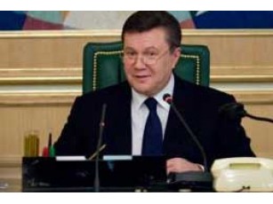 Онуку Януковича подарують літак