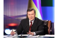 Янукович доручив розібратися по кожному випадку ДТП за участю \