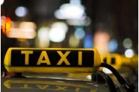 Віп-чиновників будуть возити на таксі за рахунок бюджету