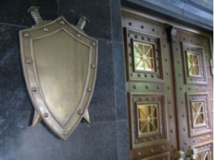 Генпрокуратура заборонила адвокату Кучми захищати екс-президента