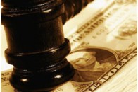 Румунія вимагає від України мільярд доларів