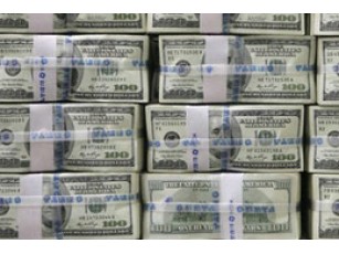 Золотовалютні резерви НБУ за місяць зменшилися майже на півмільярда доларів