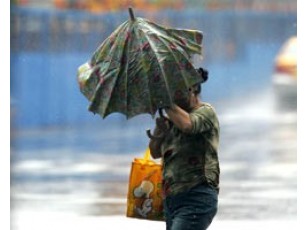 Україну заллє дощами і прийде холод