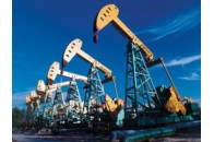 Нафта знову подешевшала, експерти очікують подальшого падіння цін на неї