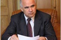 Влада поставила себе поза еволюційним процесом розвитку держави
