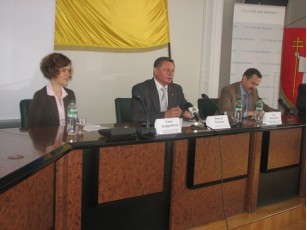 Депутати затвердили Програму створення Центру надання адміністративних послуг у Луцьку