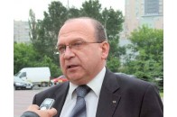 Микола Романюк «розставляє своїх людей»