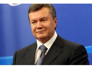 Януковича залучили до суду