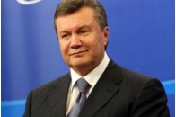 Януковича залучили до суду