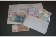 На Волині виплачують зарплати по 99 гривень