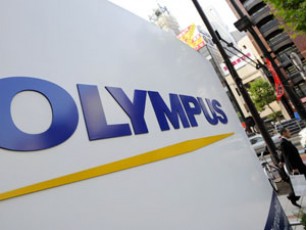 Акції Olympus втратили три чверті своєї вартості лише за місяць