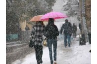 Більшість території України завтра накриє мокрим снігом