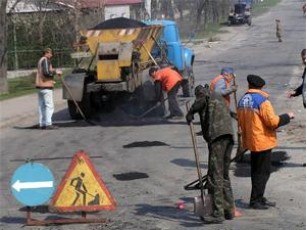 Ремонт доріг у Луцьку ведеться за кошти державного і обласного бюджету