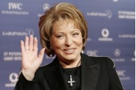 Росія очікує, коли ж Україна визначиться зі статусом російської мови