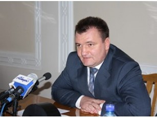 Волинська влада розповіла чорнобильцям казки про покращення життя