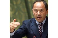 Тігіпко перевірить усіх претендентів на соцдопомогу