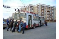 Постійна комісія Луцької міської ради радить поповнити статутний фонд луцьких тролейбусників