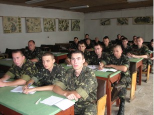 ВРУ внесла зміни щодо військової служби для студентів