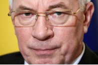 Росія не хоче змінювати вигідні їй контракти – Азаров