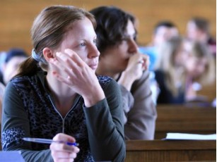 Випускники не вірять у чесність і прагнуть обійти закон
