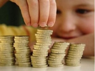 У 2012 році в Україні збільшиться допомога при народженні дитини