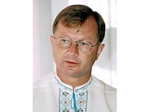 Завтра відбудеться покладання квітів до пам’ятника Василю Михайловичу Червонія