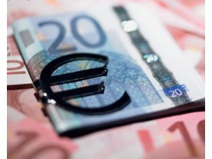 В Україні різко подешевшав євро, йде вниз курс рубля