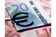 В Україні різко подешевшав євро, йде вниз курс рубля