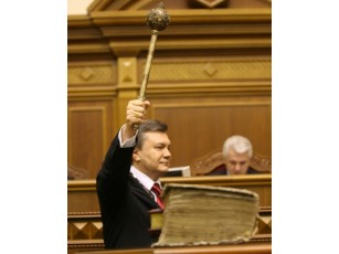 Сільським головам Волині розкажуть про міфічні реформи Януковича